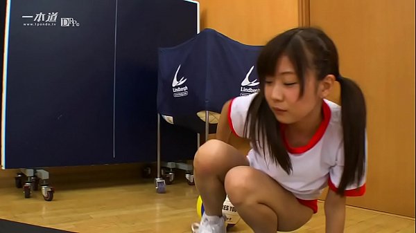 教室で憧れの先生とSEX 1