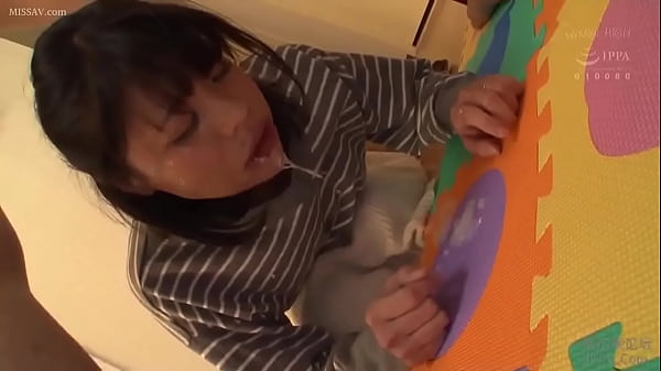 Japanese women get a rough facefuck for apologies(Uncensored) part2